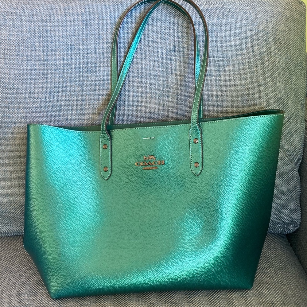 Coach Town Tote Metallic Viridian Green Leather